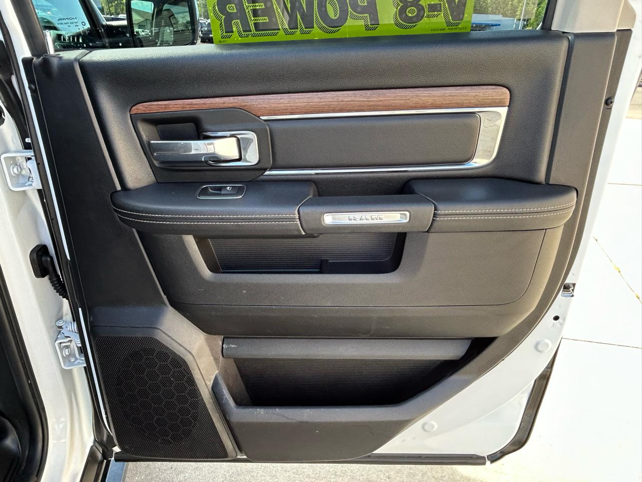 RAM 1500 Laramie 4x4 Crew Cab 5'7" Box 2018