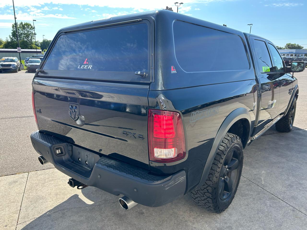 RAM 1500 Classic Warlock 4x4 Crew Cab 5'7" Box 2020