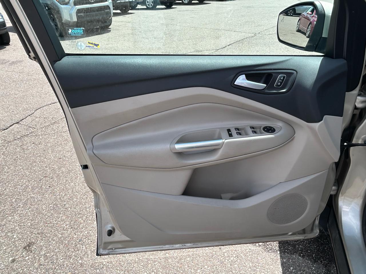 Ford Escape SE FWD 2017