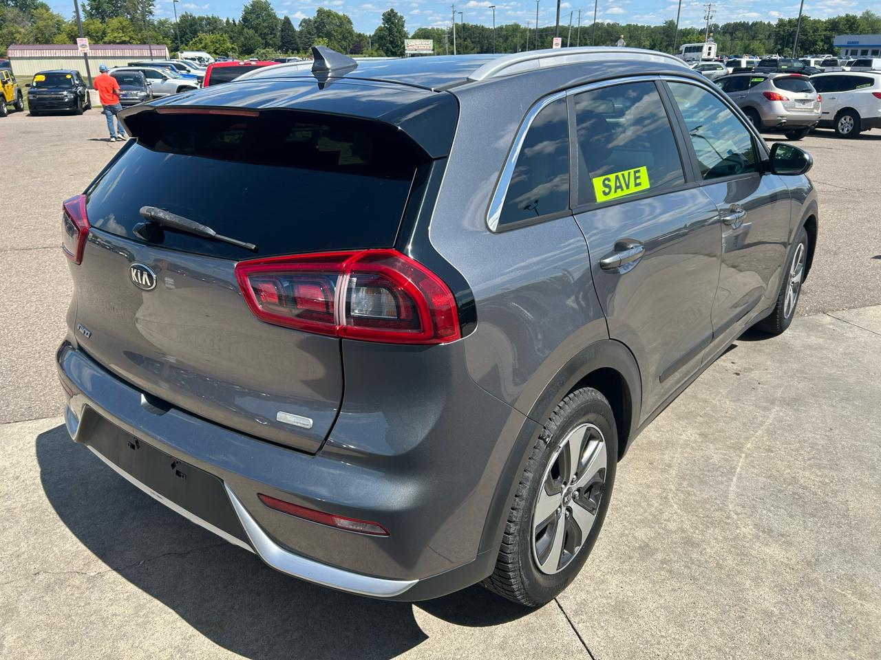 Kia Niro LX FWD 2017