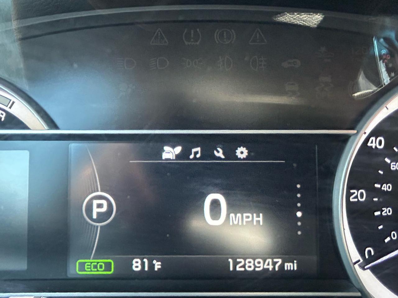 Kia Niro LX FWD 2017