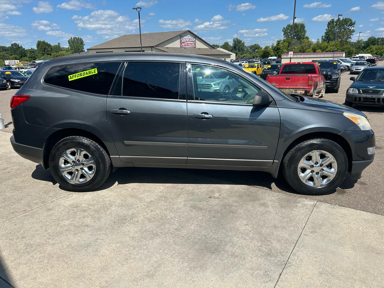 Chevrolet Traverse AWD 4dr LS 2011