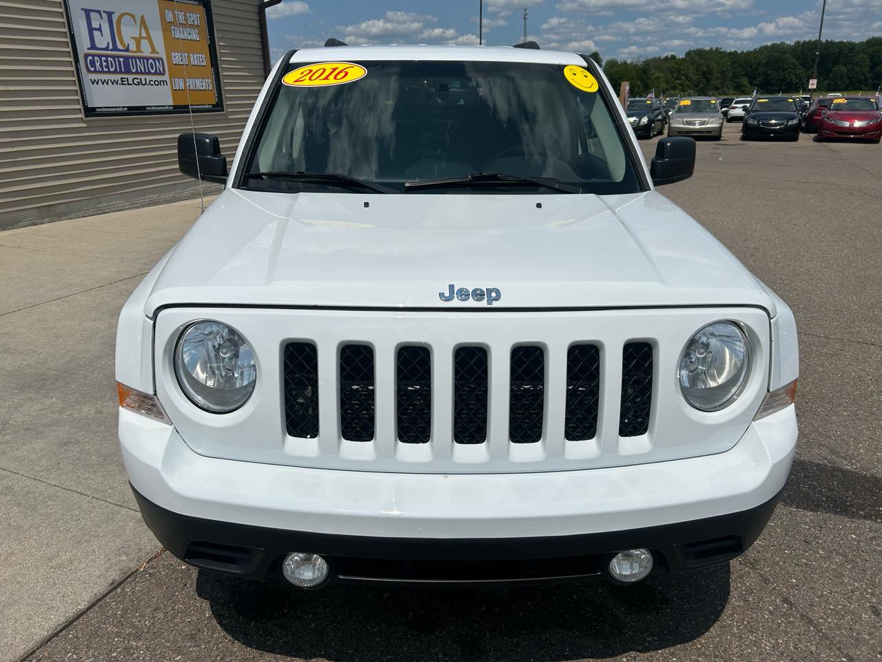Jeep Patriot 4WD 4dr Latitude 2016