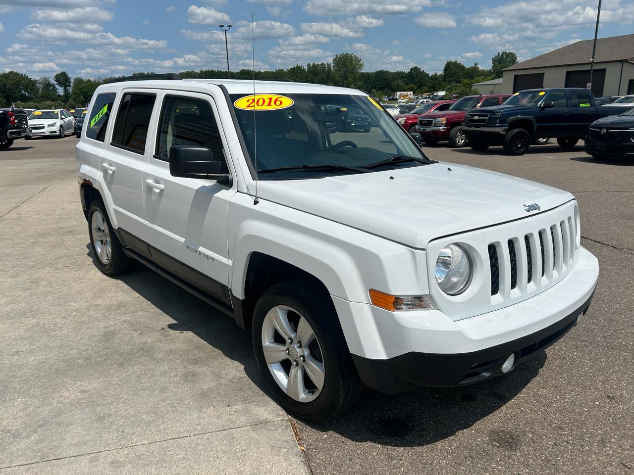 Jeep Patriot 4WD 4dr Latitude 2016