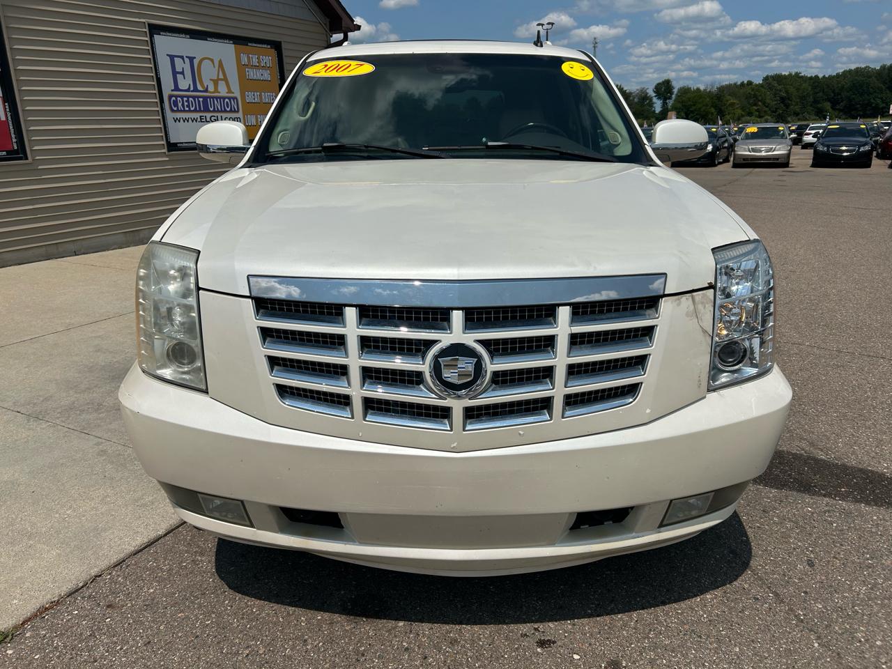 Cadillac Escalade AWD 4dr 2007