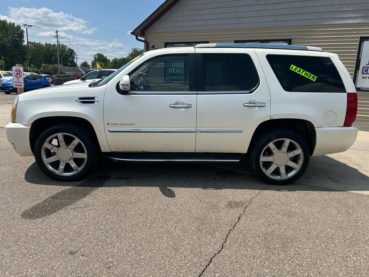 Cadillac Escalade AWD 4dr 2007