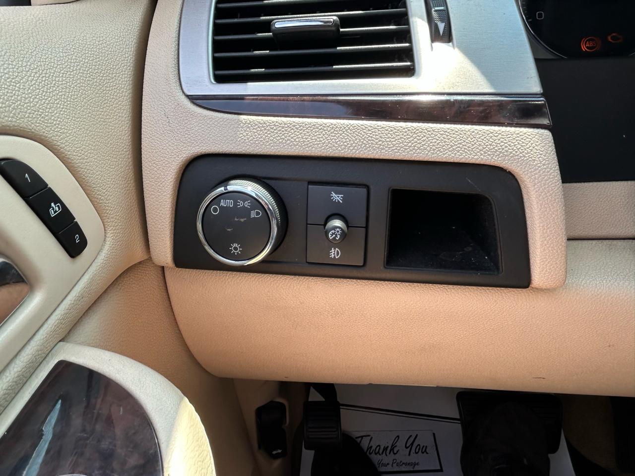 Cadillac Escalade AWD 4dr 2007