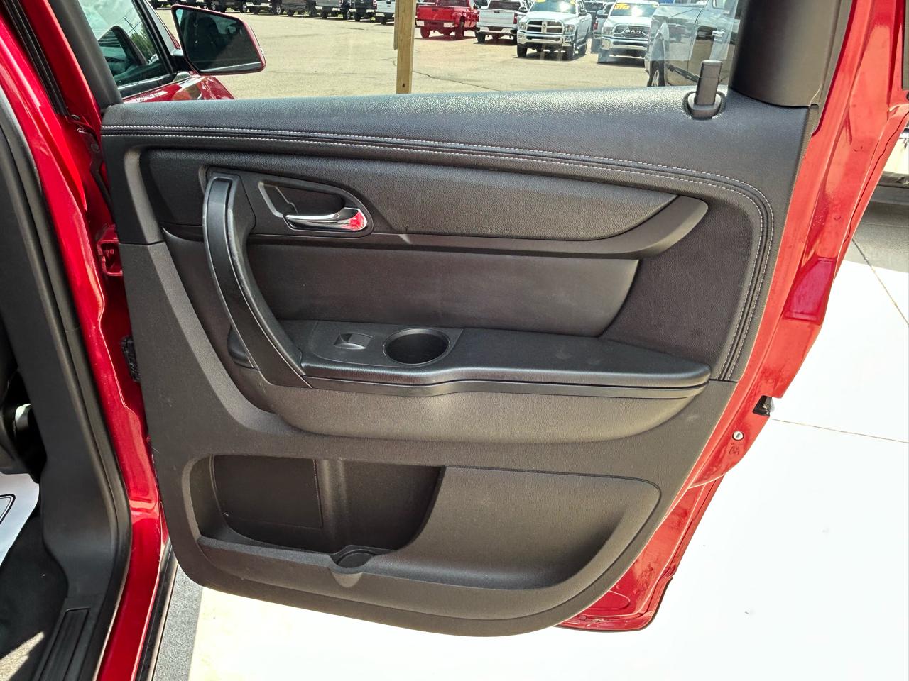 Chevrolet Traverse FWD 4dr LT w/1LT 2013