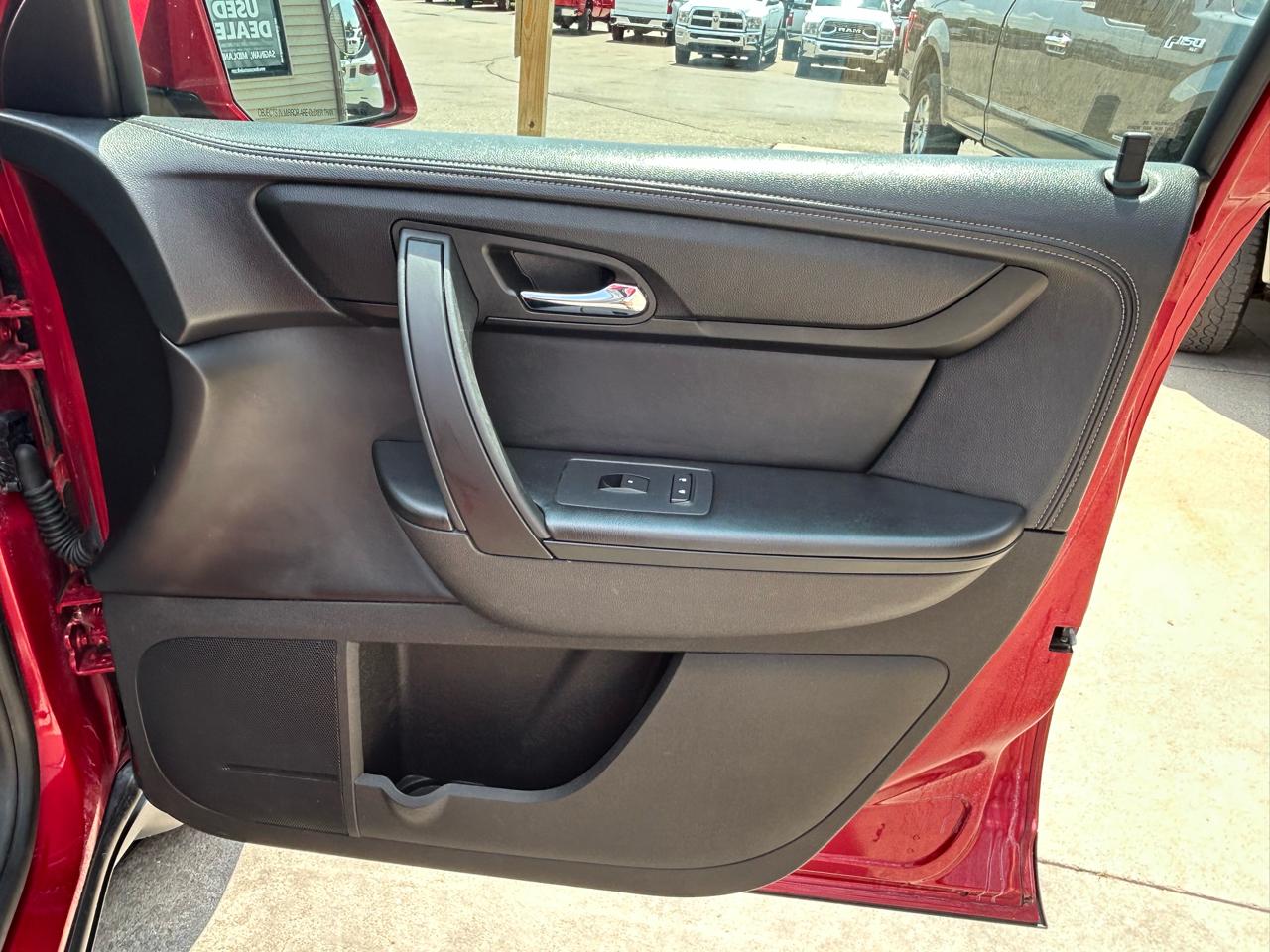 Chevrolet Traverse FWD 4dr LT w/1LT 2013