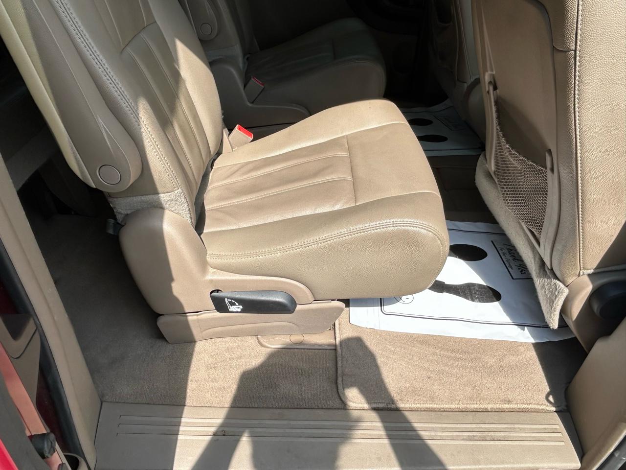 Chrysler Town & Country 4dr Wgn Touring 2016