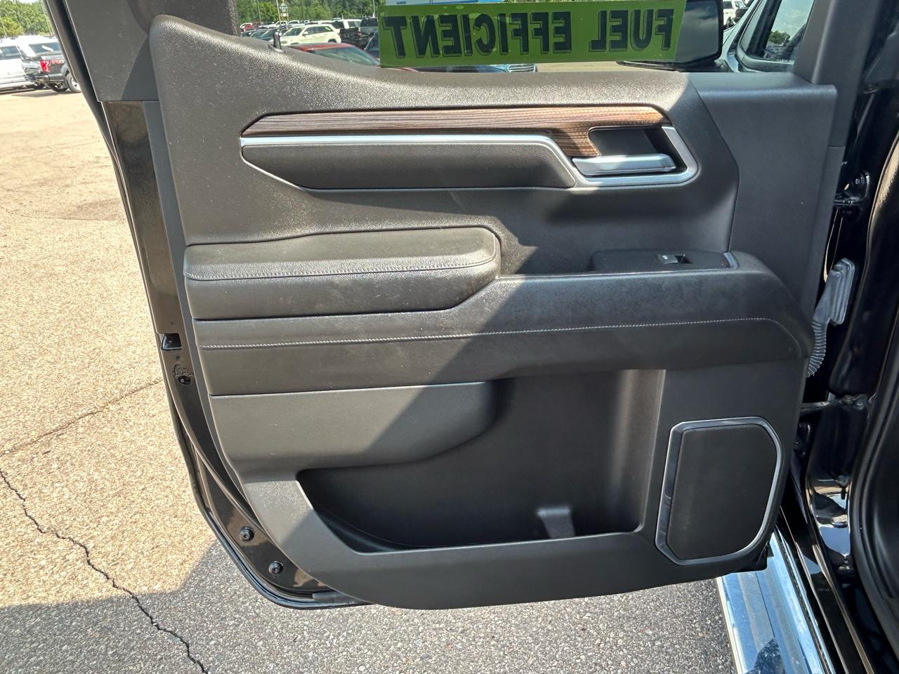 Chevrolet Silverado 1500 4WD Crew Cab 147" LT w/2FL 2022