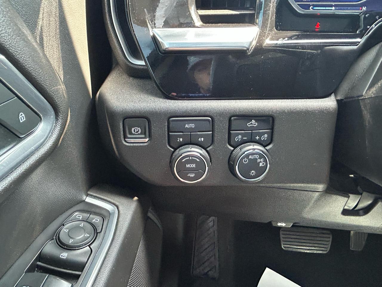 Chevrolet Silverado 1500 4WD Crew Cab 147" LT w/2FL 2022