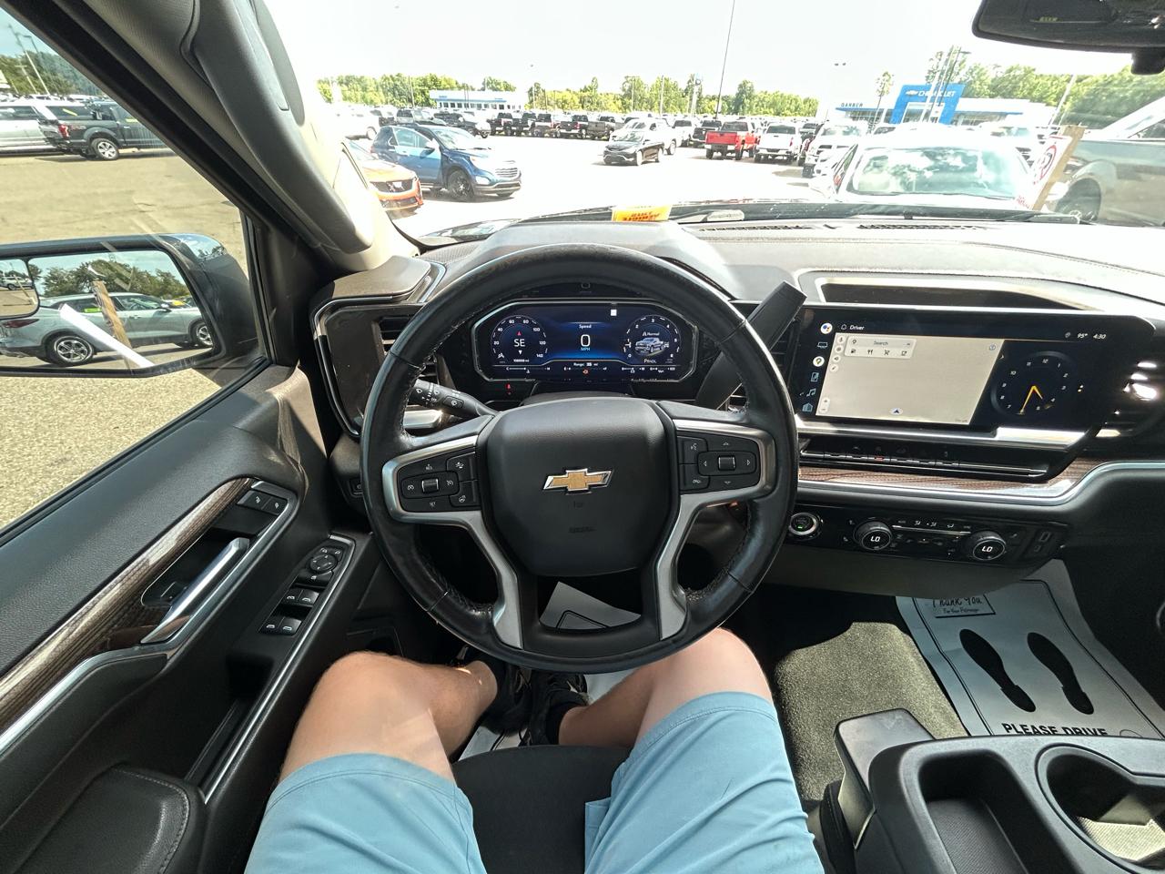 Chevrolet Silverado 1500 4WD Crew Cab 147" LT w/2FL 2022