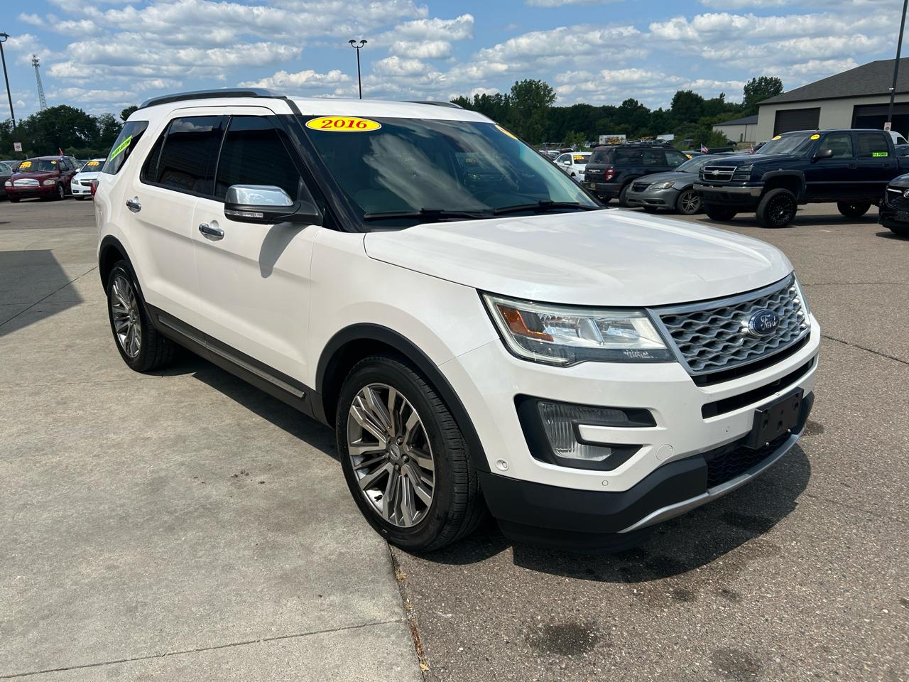 Ford Explorer 4WD 4dr Platinum 2016