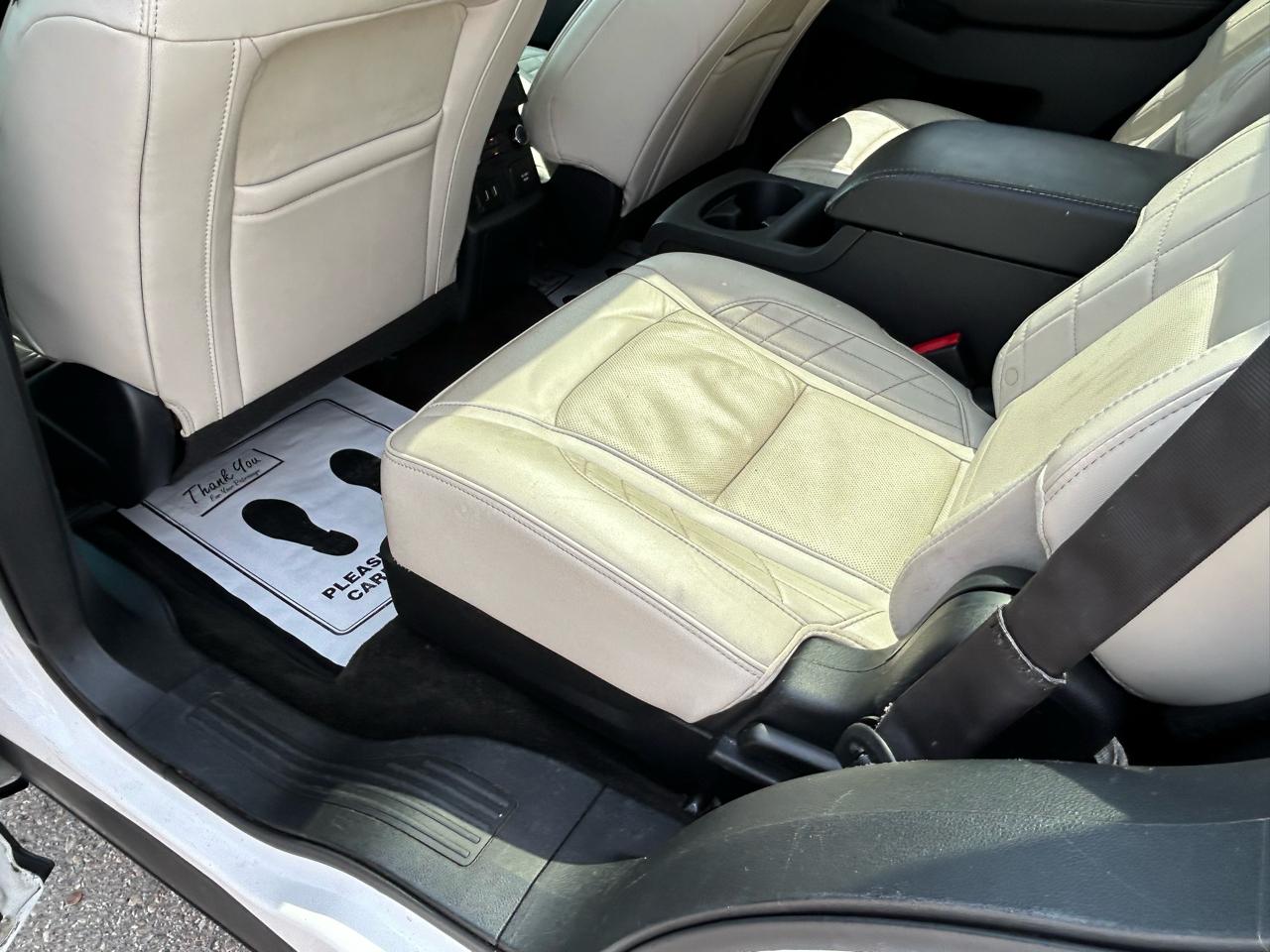 Ford Explorer 4WD 4dr Platinum 2016