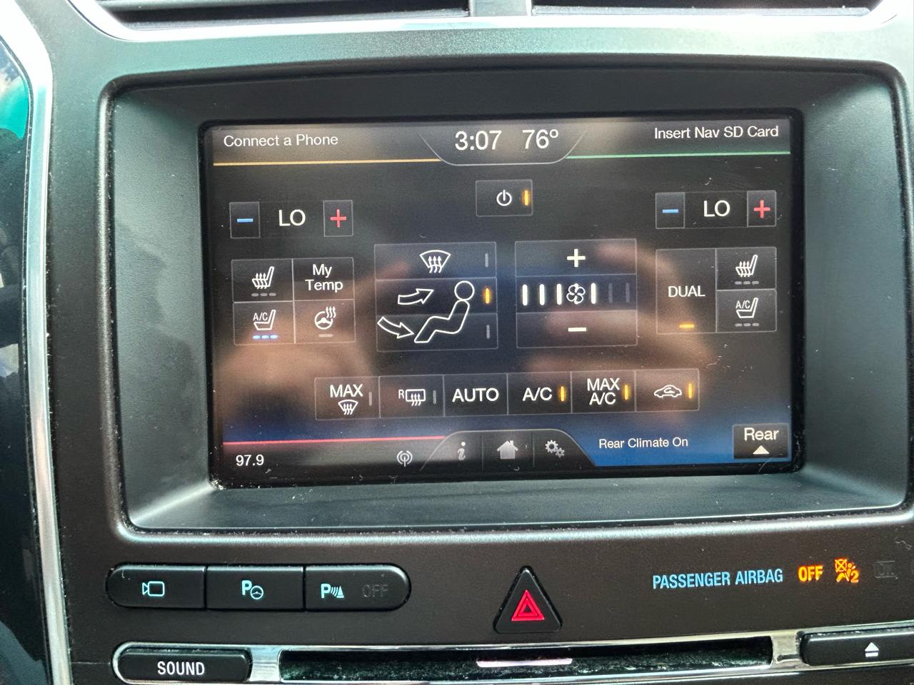 Ford Explorer 4WD 4dr Platinum 2016
