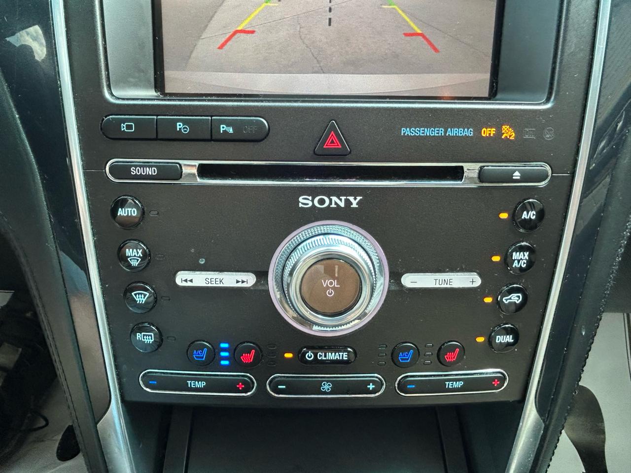 Ford Explorer 4WD 4dr Platinum 2016