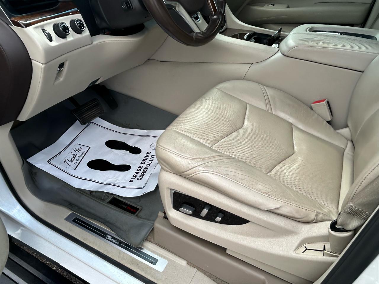 Cadillac Escalade ESV 4WD 4dr Premium Collection 2016