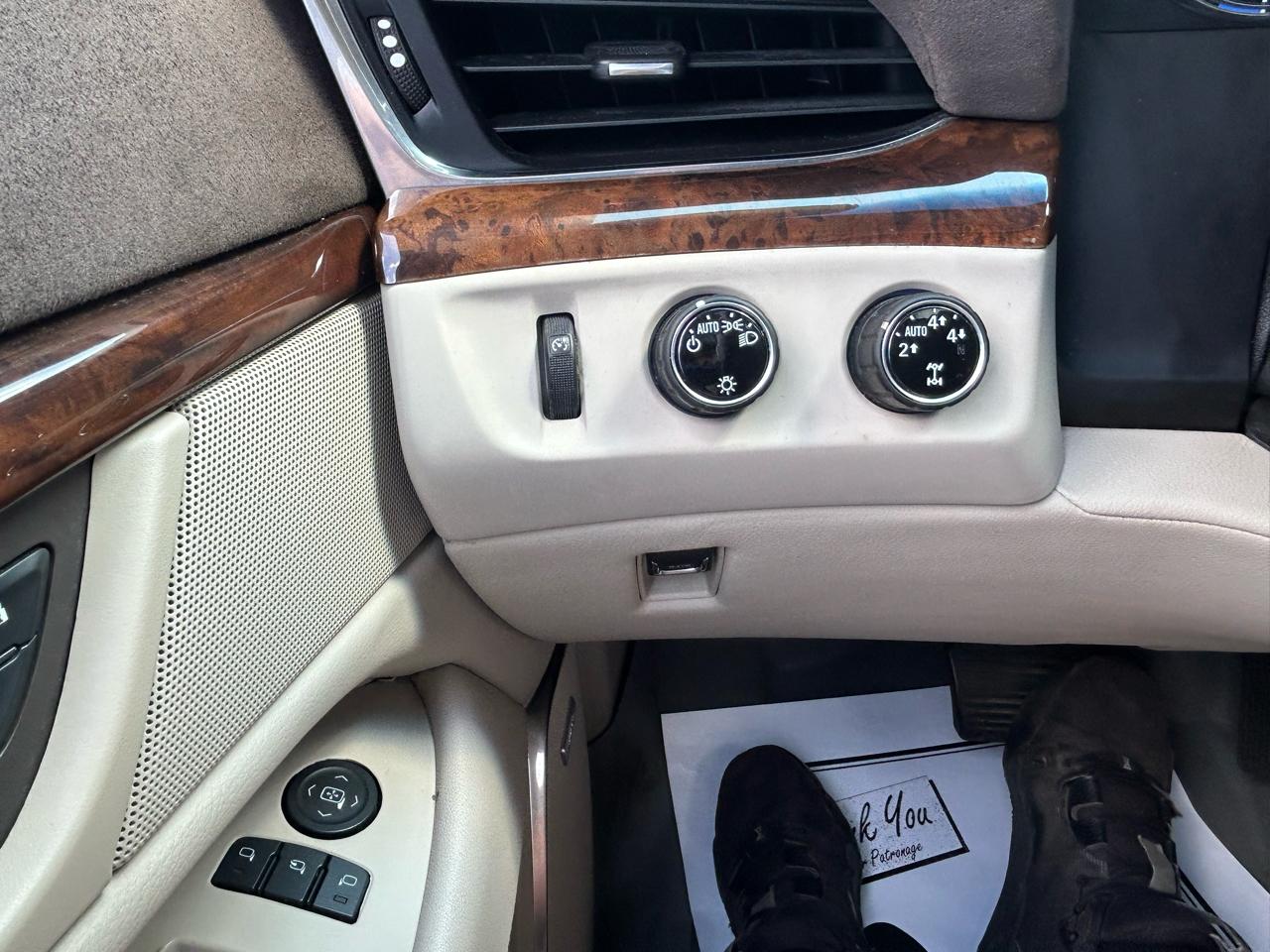 Cadillac Escalade ESV 4WD 4dr Premium Collection 2016