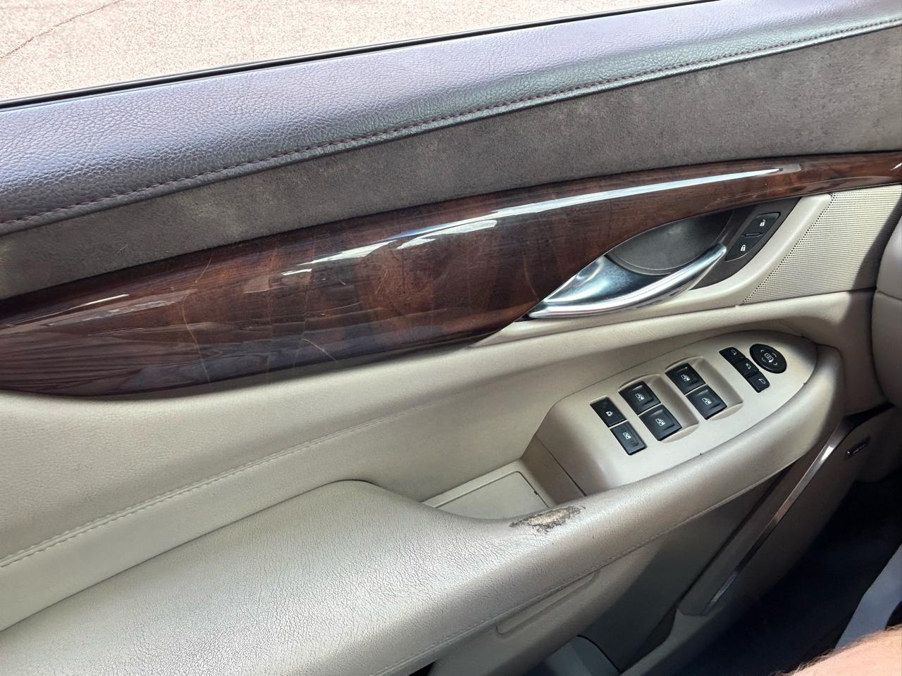 Cadillac Escalade ESV 4WD 4dr Premium Collection 2016