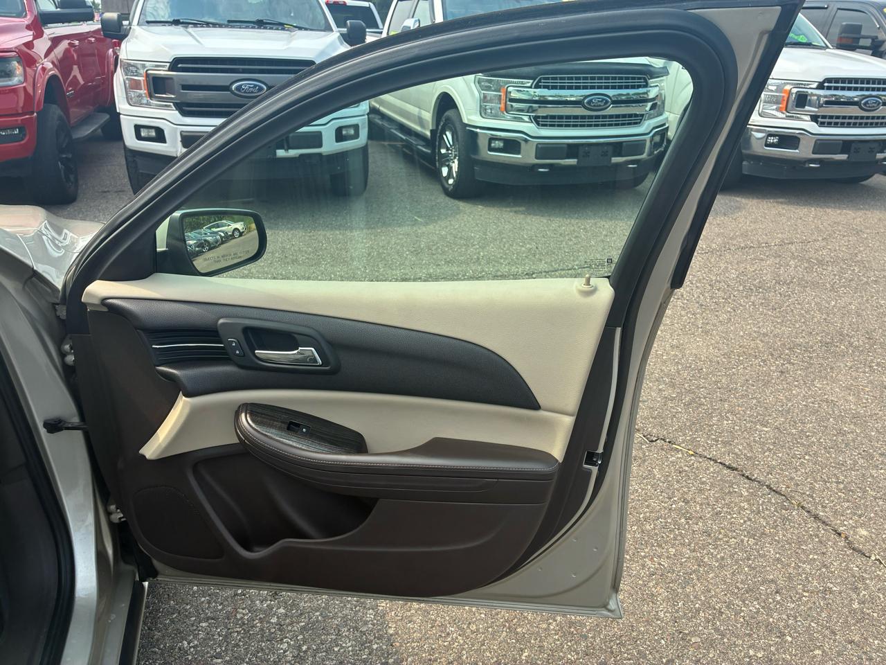 Chevrolet Malibu 4dr Sdn LT w/1LT 2014