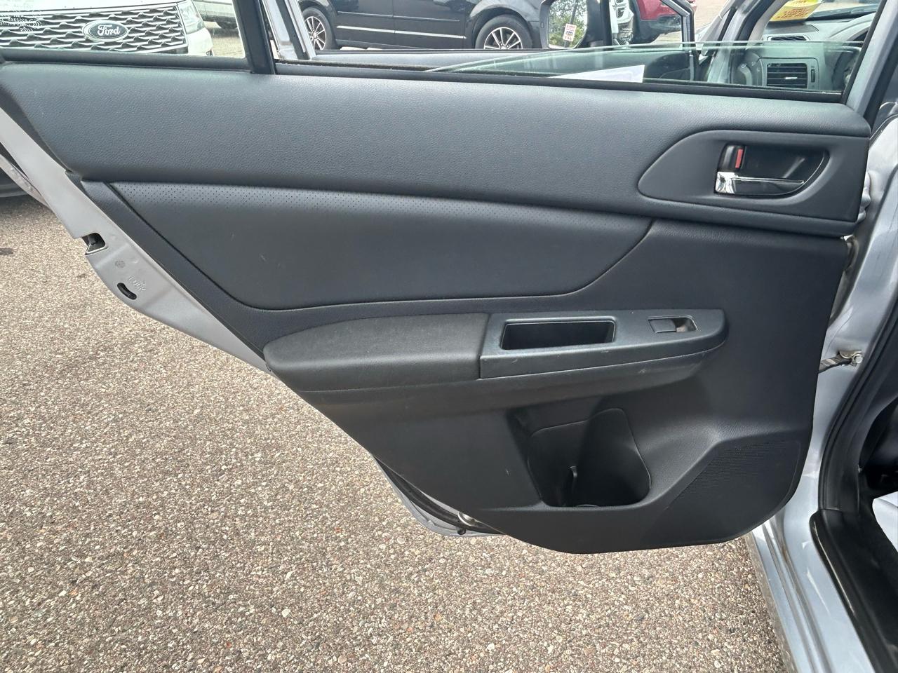 Subaru Impreza Sedan 4dr Auto 2.0i Limited 2012