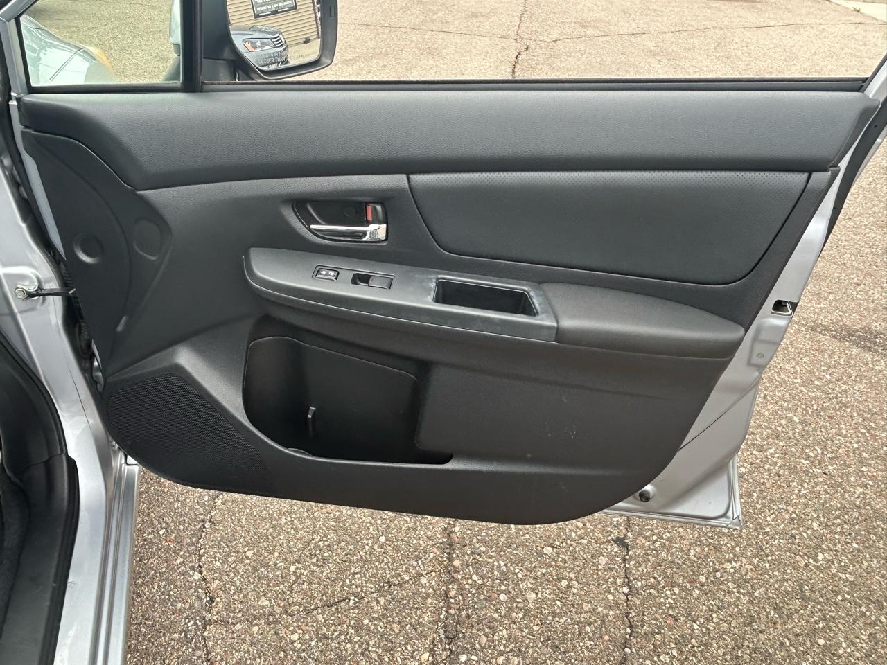 Subaru Impreza Sedan 4dr Auto 2.0i Limited 2012