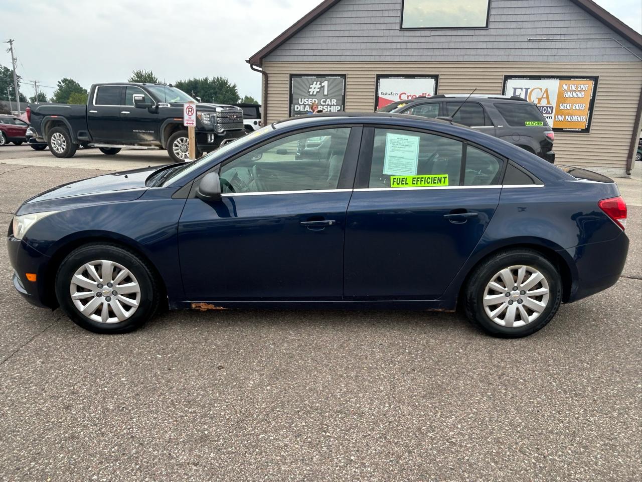 Chevrolet Cruze 4dr Sdn LS 2011