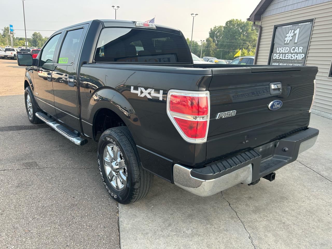 Ford F-150 4WD SuperCrew 145" XLT 2013