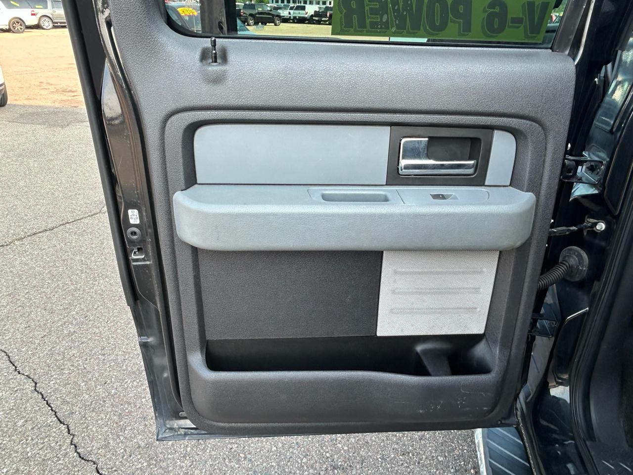 Ford F-150 4WD SuperCrew 145" XLT 2013