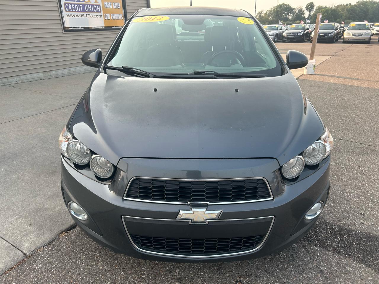 Chevrolet Sonic 4dr Sdn LTZ 2LZ 2012
