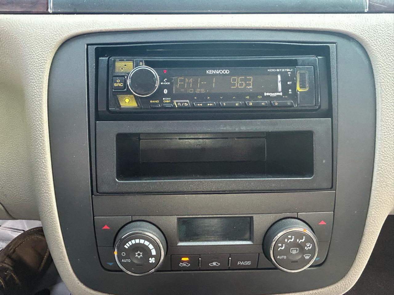 Buick Lucerne 4dr Sdn V6 CXL 2007