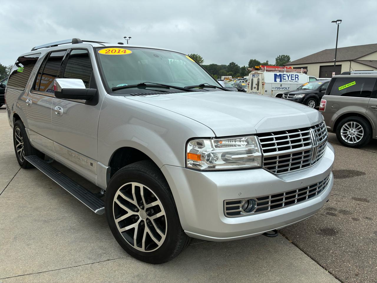 Lincoln Navigator L 4WD 4dr 2014