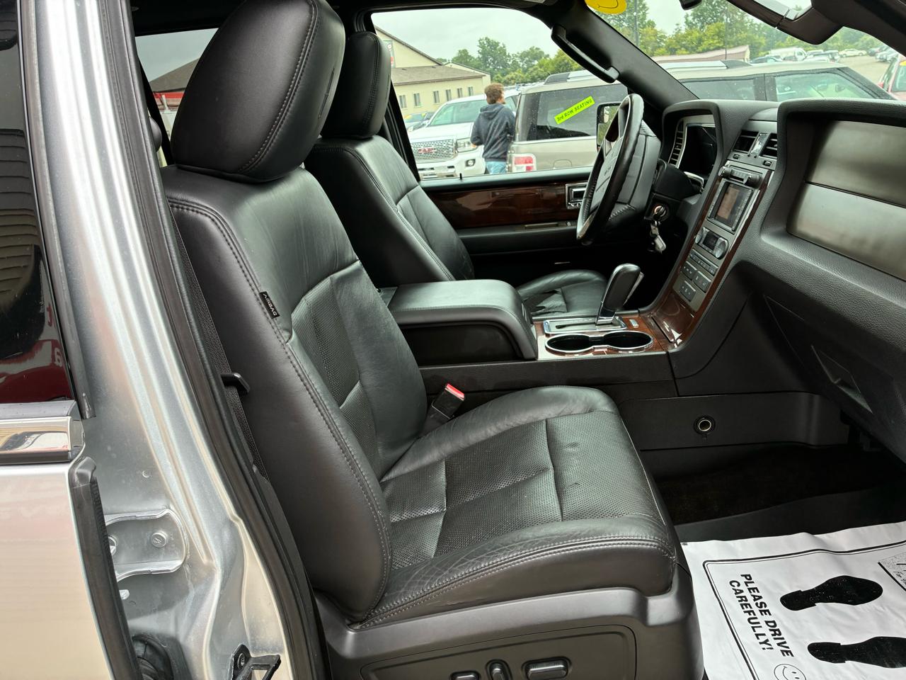 Lincoln Navigator L 4WD 4dr 2014