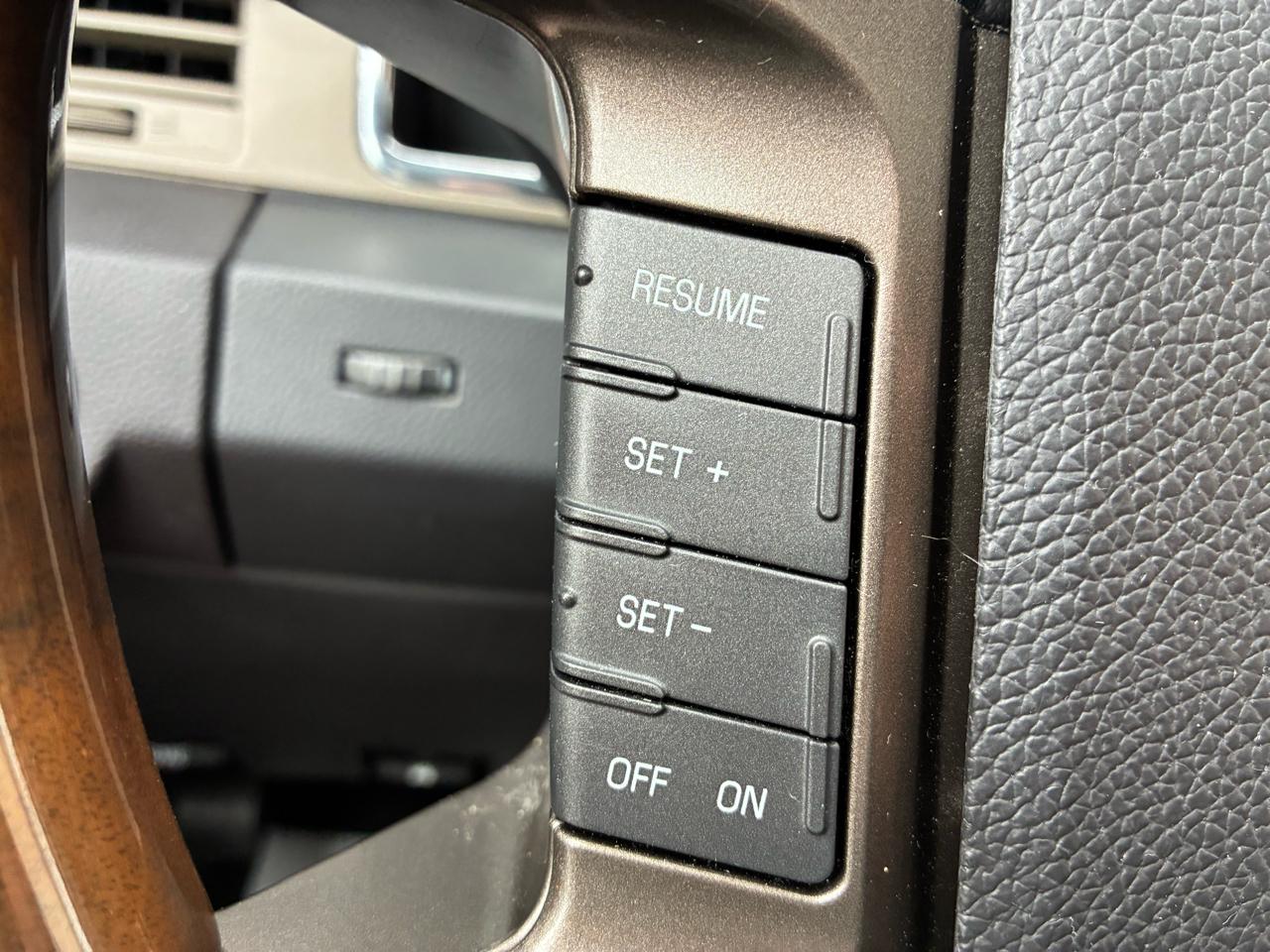 Lincoln Navigator L 4WD 4dr 2014