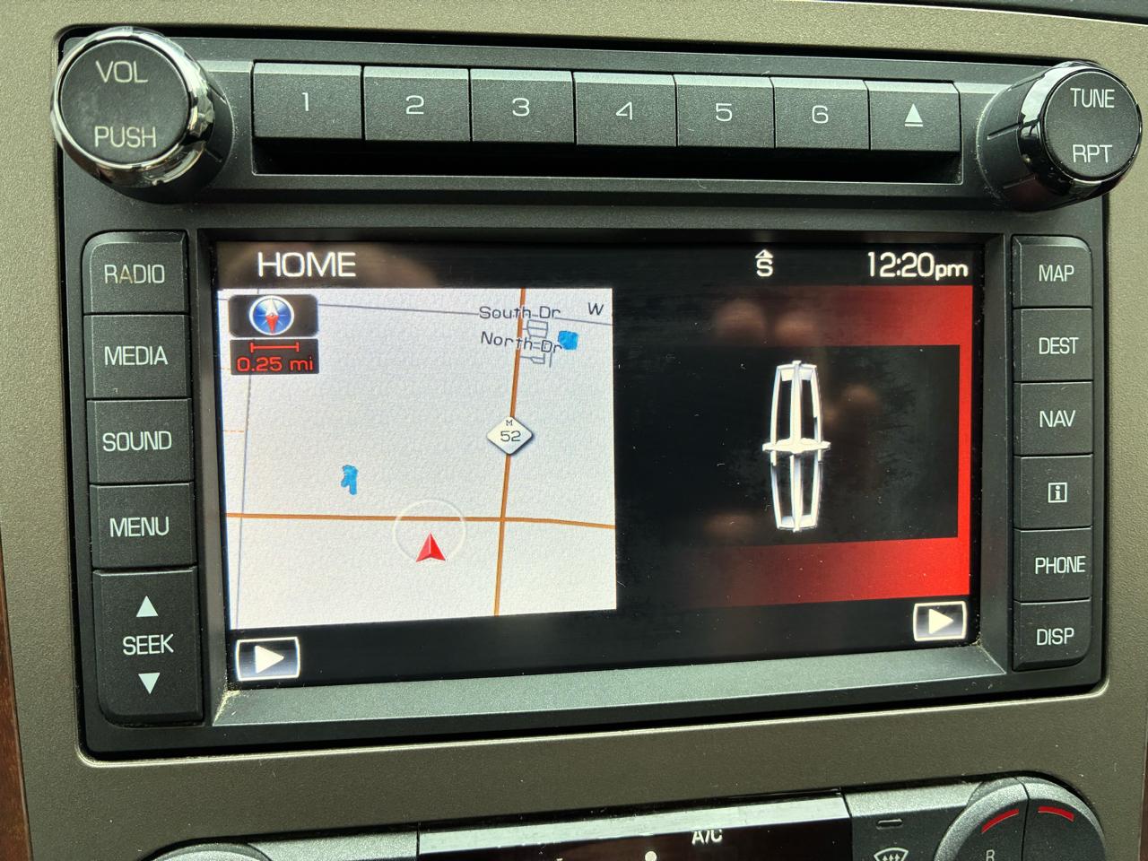 Lincoln Navigator L 4WD 4dr 2014
