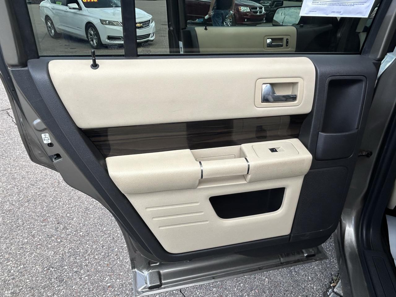 Ford Flex 4dr SEL FWD 2013