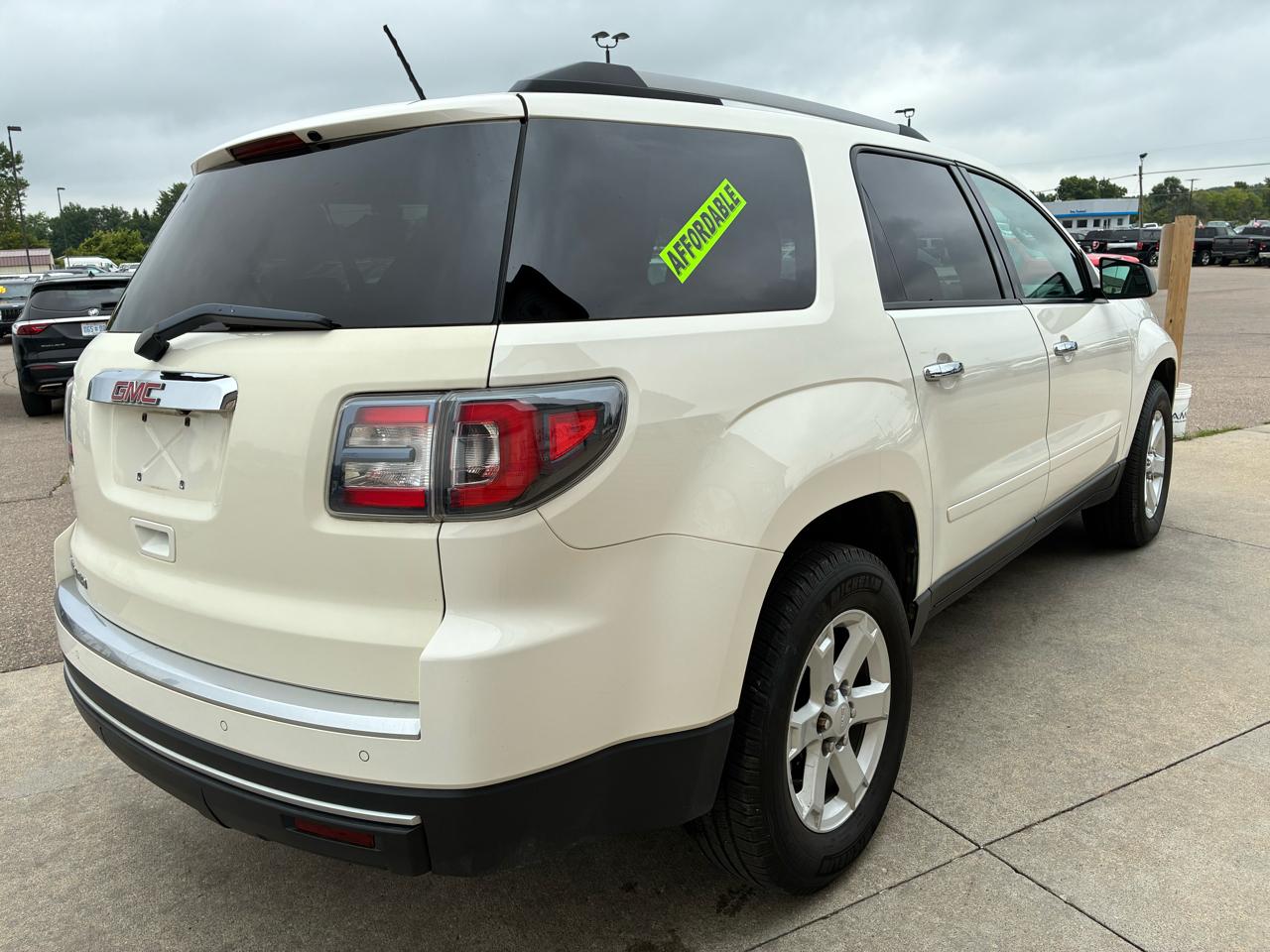 GMC Acadia FWD 4dr SLE2 2014