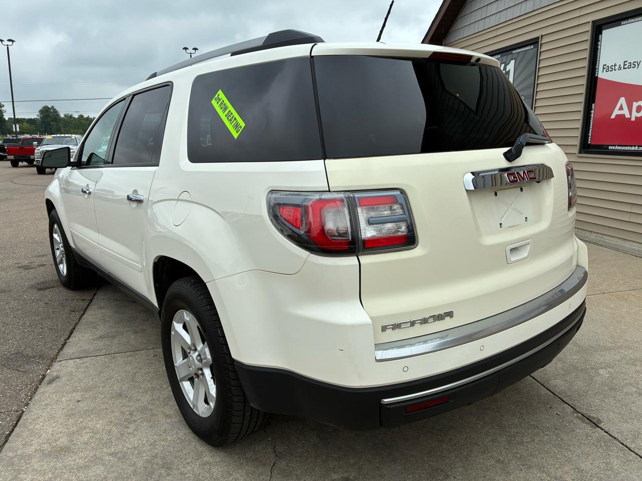 GMC Acadia FWD 4dr SLE2 2014