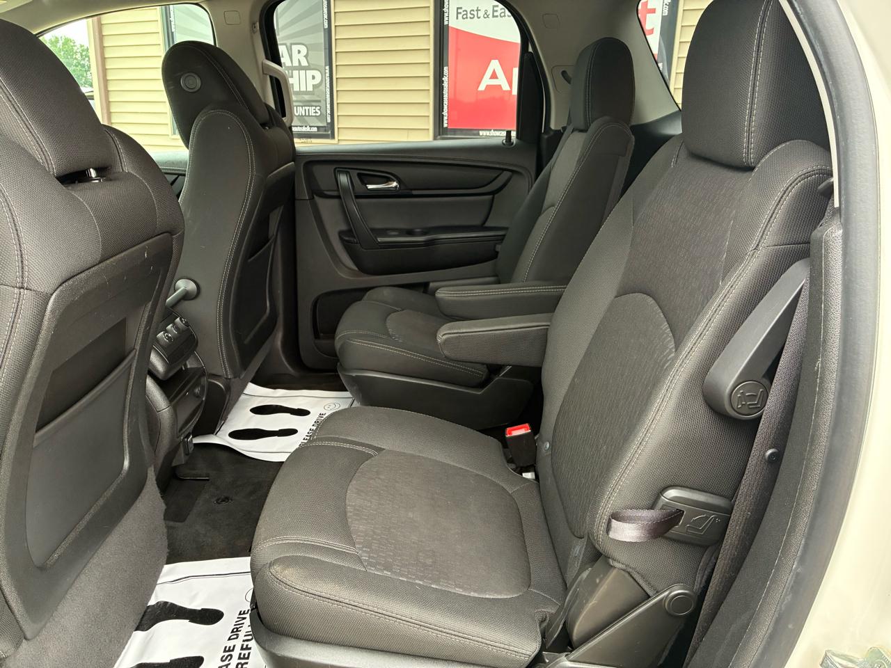 GMC Acadia FWD 4dr SLE2 2014