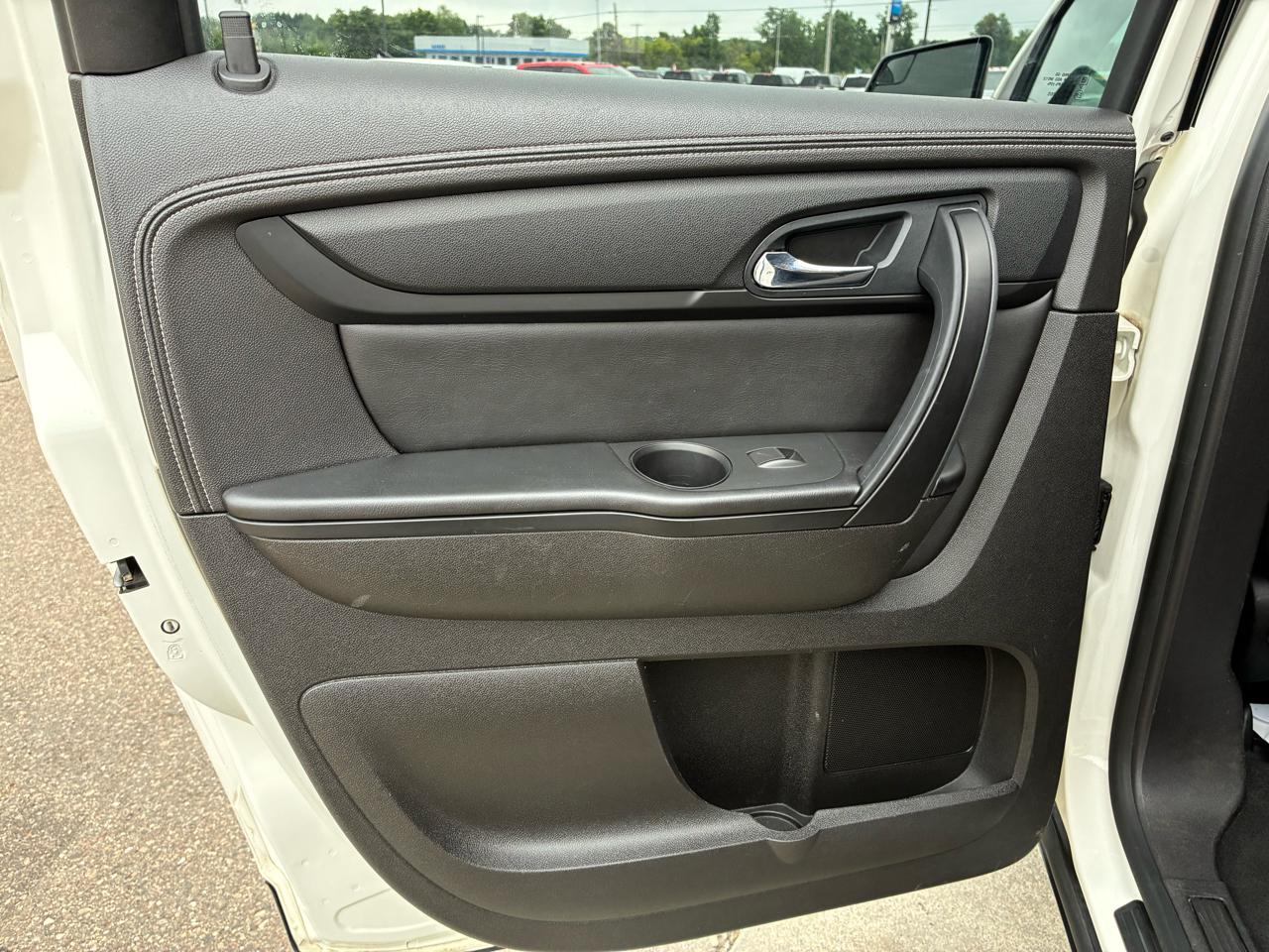 GMC Acadia FWD 4dr SLE2 2014