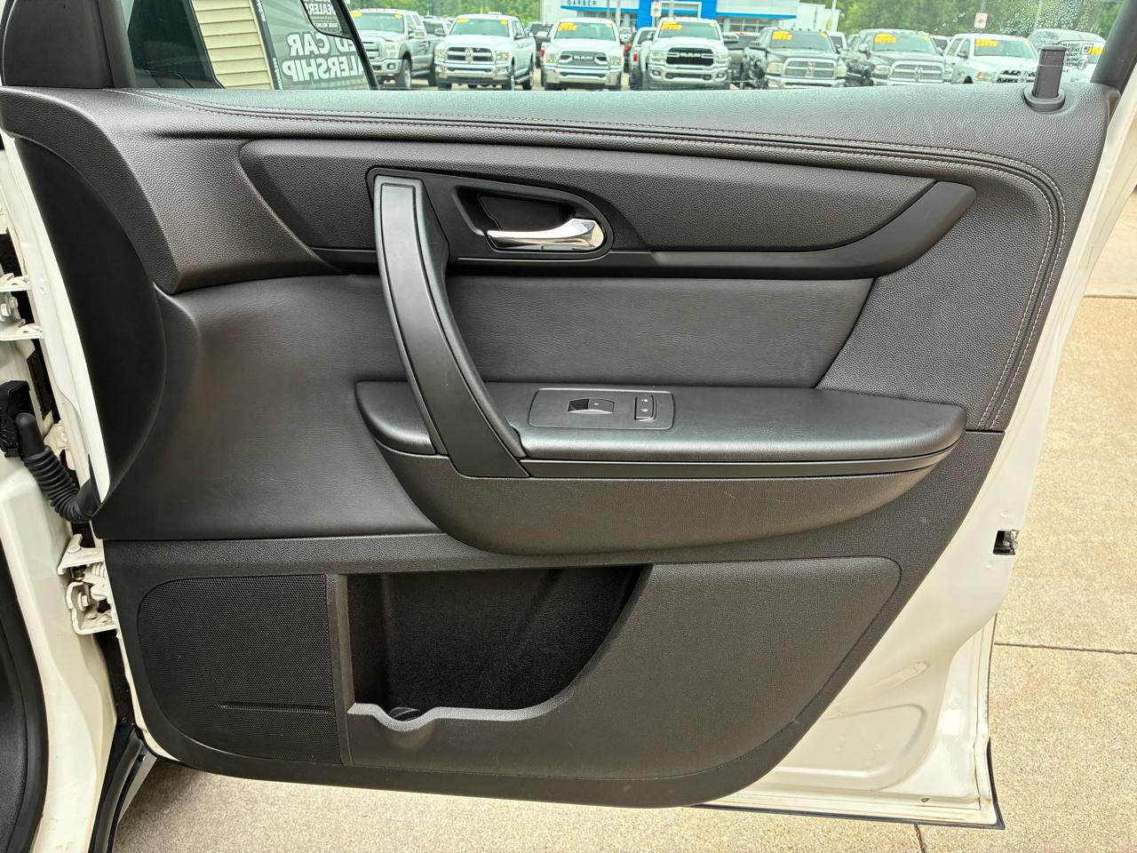 GMC Acadia FWD 4dr SLE2 2014