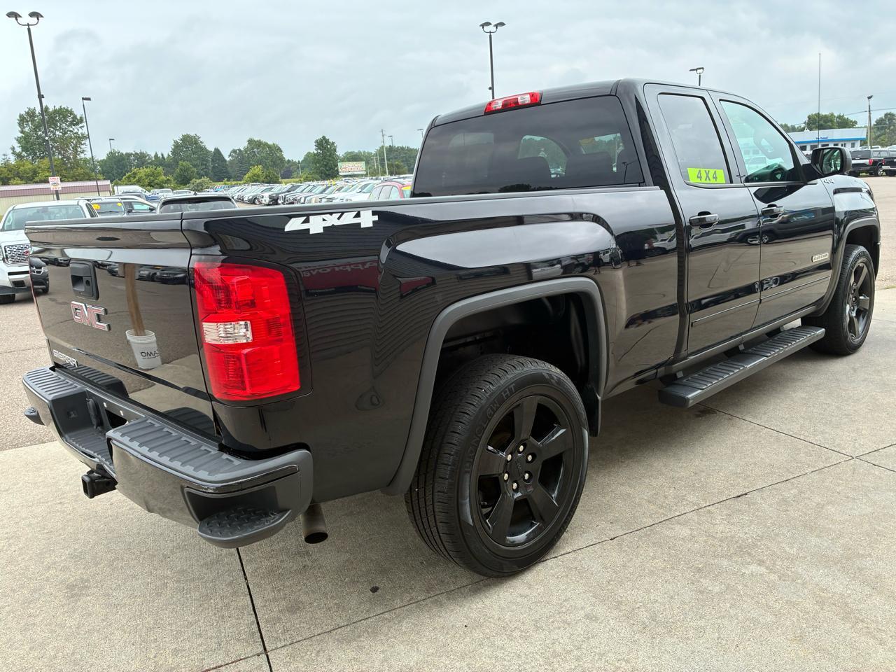 GMC Sierra 1500 4WD Double Cab 143.5" 2016