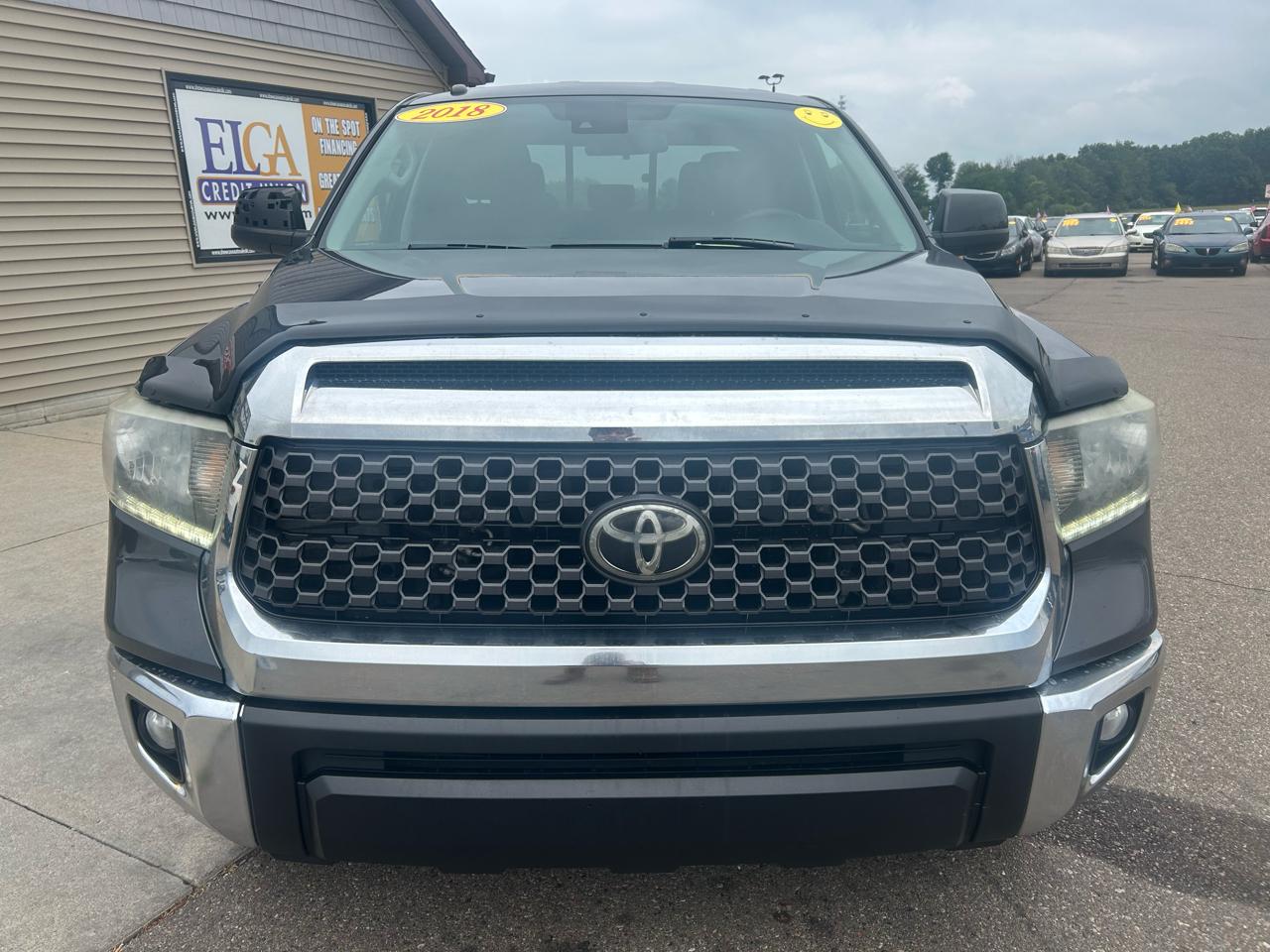 Toyota Tundra 4WD Limited Double Cab 6.5' Bed 5.7L (Natl) 2018