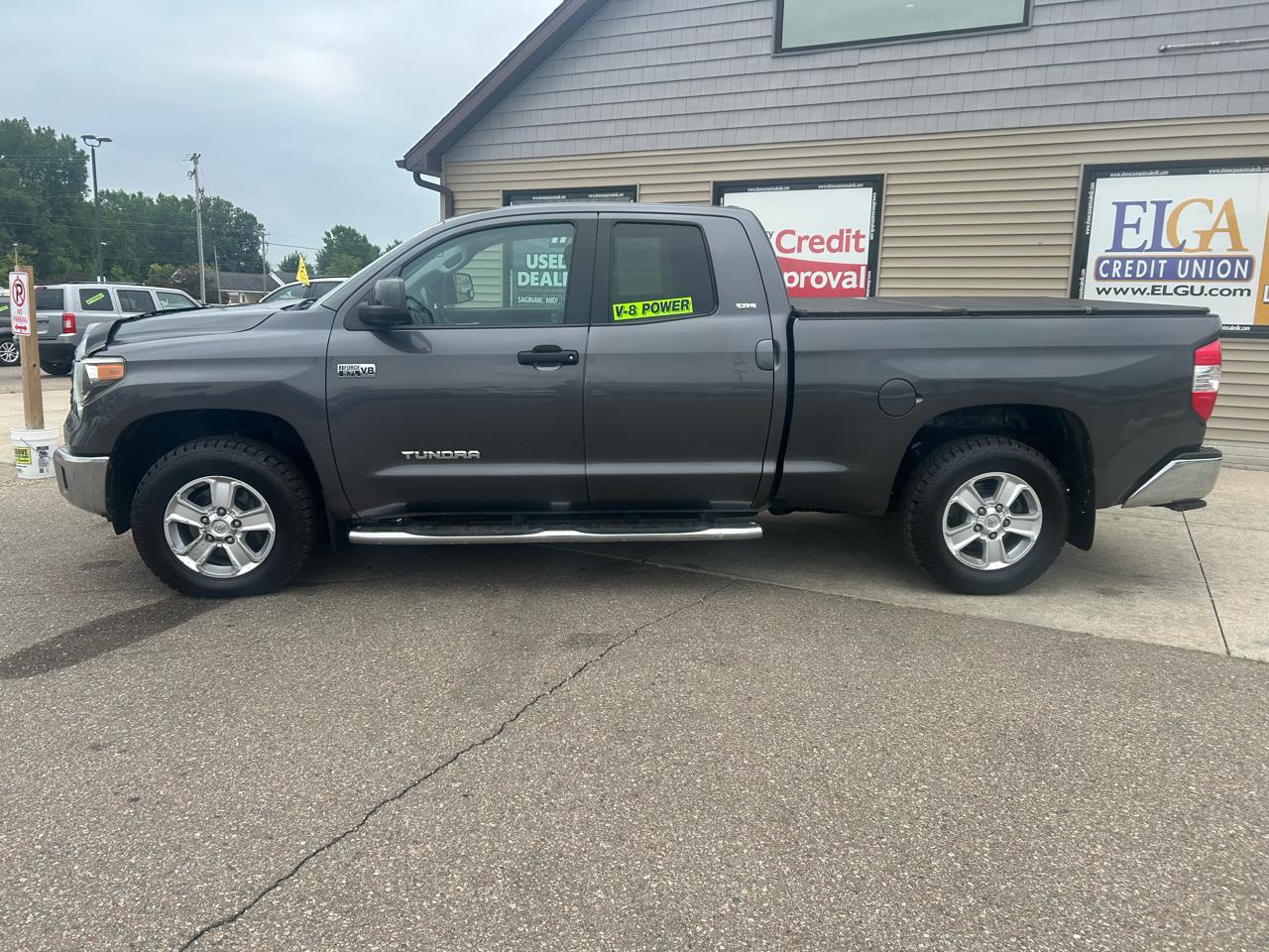 Toyota Tundra 4WD Limited Double Cab 6.5' Bed 5.7L (Natl) 2018