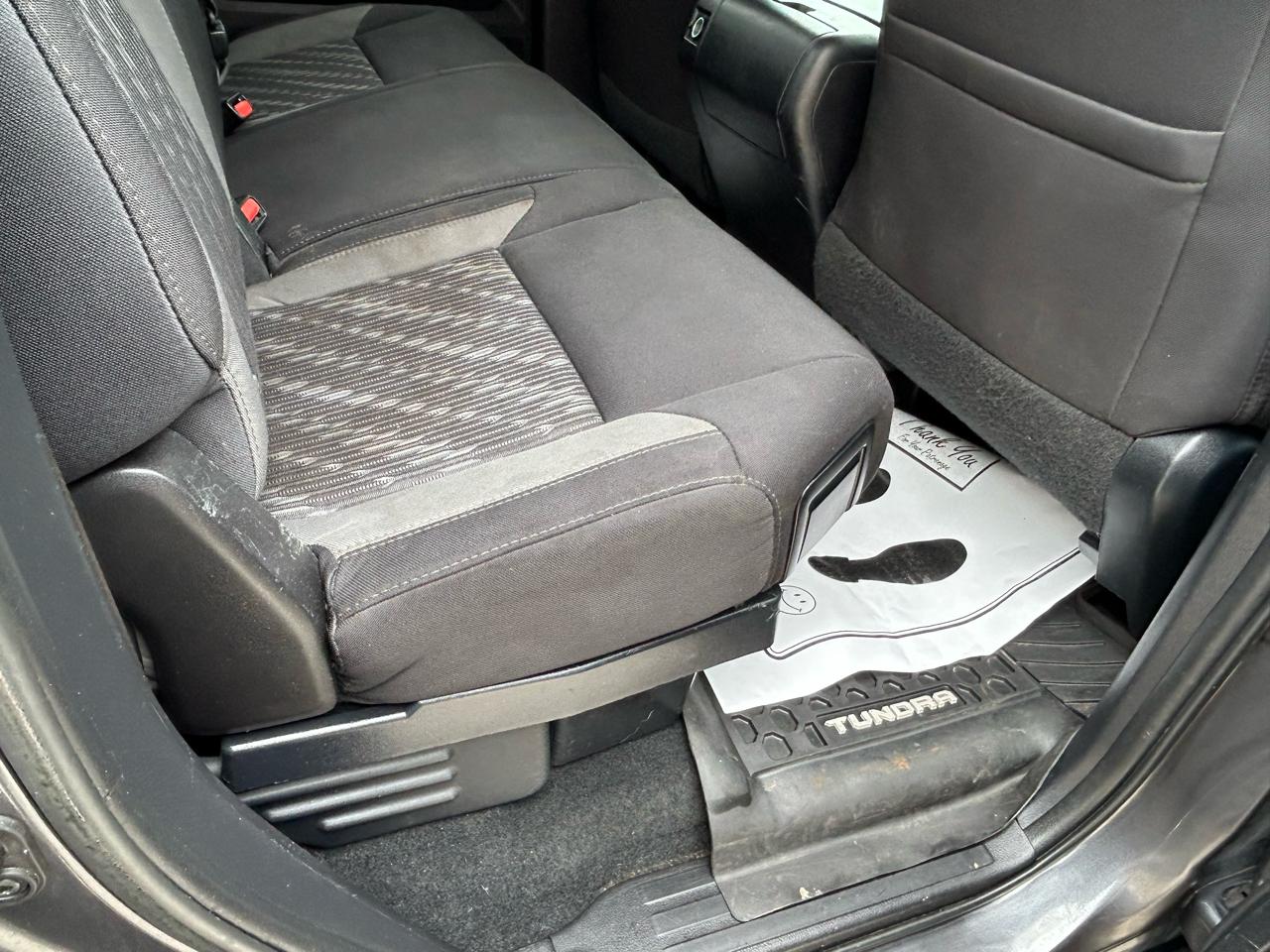 Toyota Tundra 4WD Limited Double Cab 6.5' Bed 5.7L (Natl) 2018