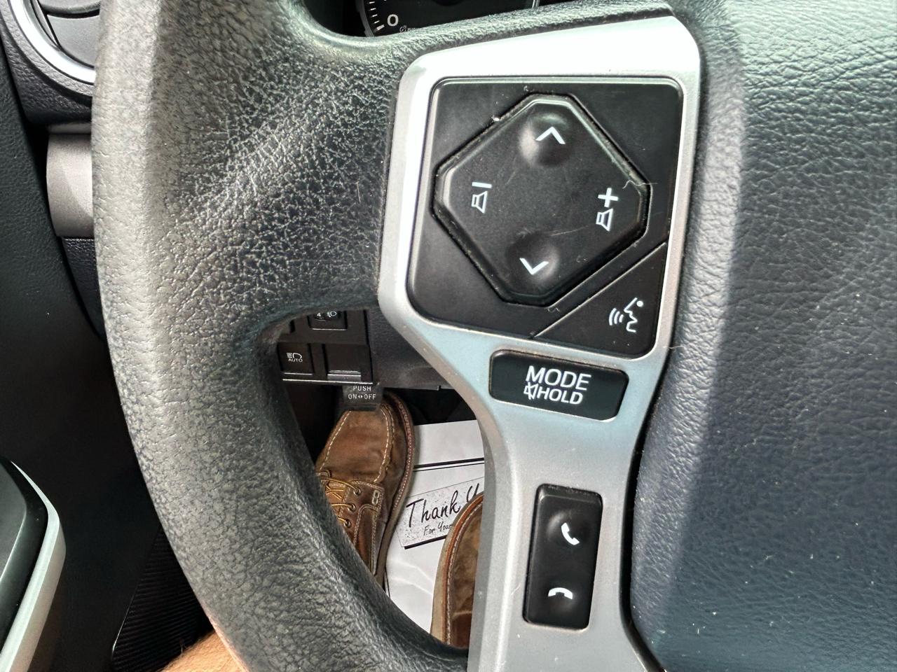 Toyota Tundra 4WD Limited Double Cab 6.5' Bed 5.7L (Natl) 2018