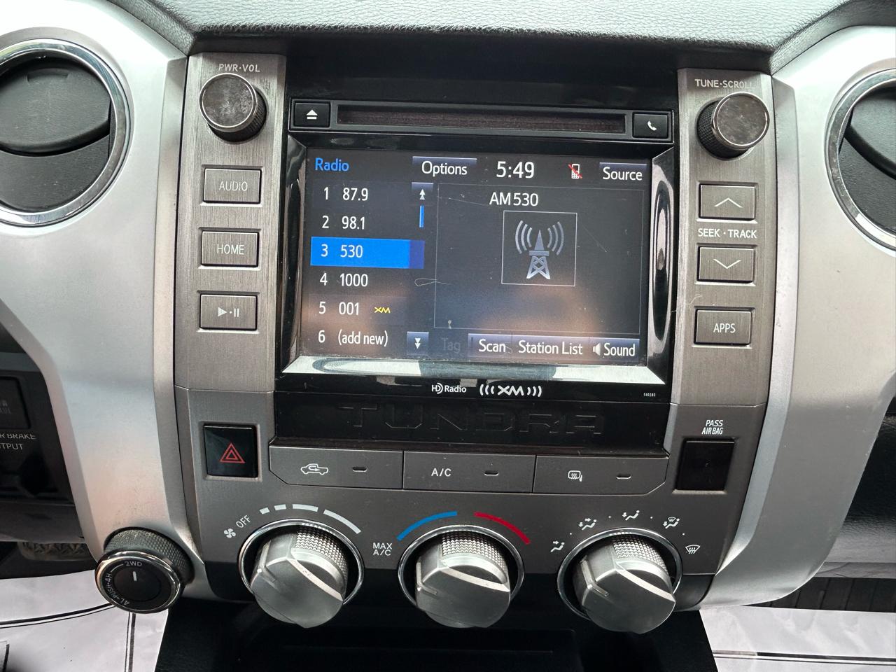Toyota Tundra 4WD Limited Double Cab 6.5' Bed 5.7L (Natl) 2018