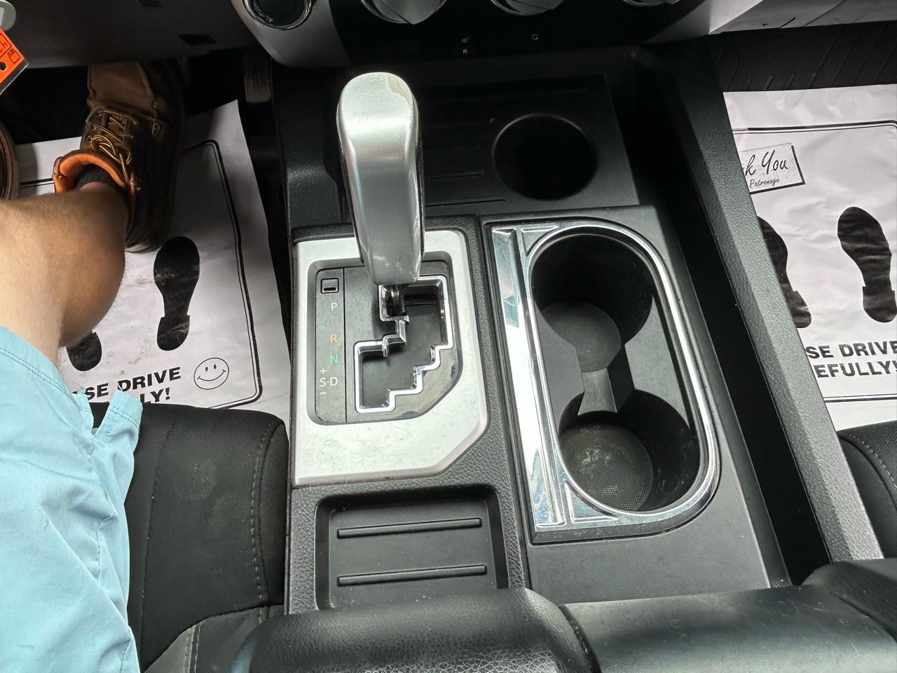 Toyota Tundra 4WD Limited Double Cab 6.5' Bed 5.7L (Natl) 2018