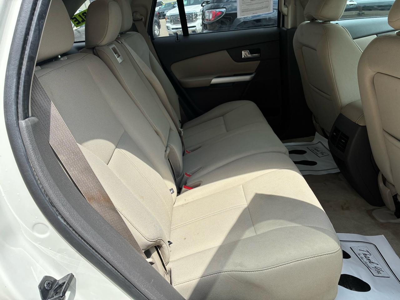Ford Edge 4dr SE FWD 2011